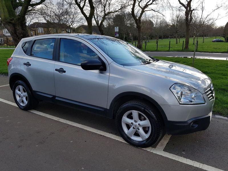Nissan Qashqai • 2008 • 55,000 km 3