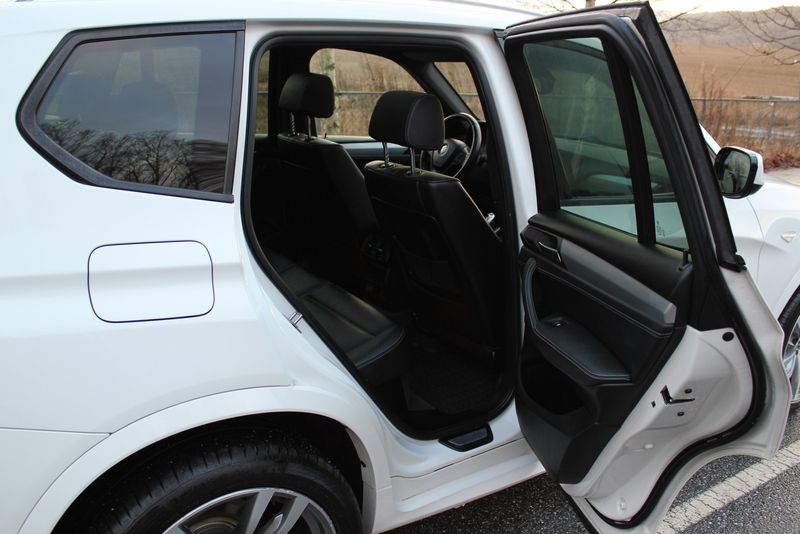 BMW X3 • 2013 • 146,652 km 3