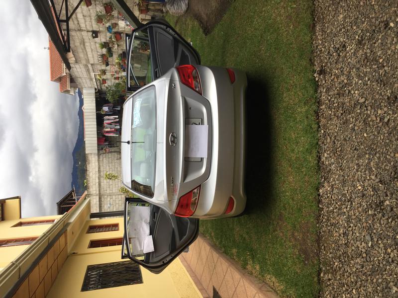 Hyundai Accent • 2017 • 35,000 km 7