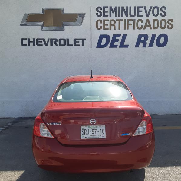 Nissan Versa • 2013 • 76,567 km 8