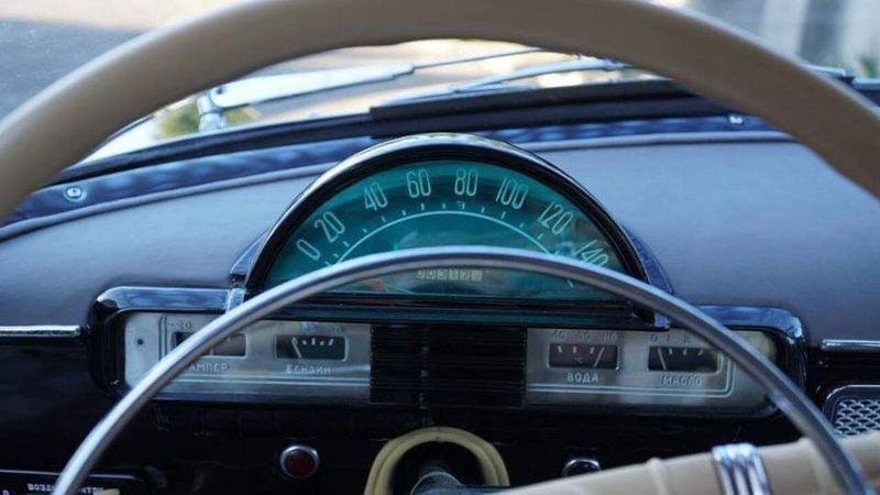 Mercedes-Benz E-Class • 1986 • 1,000 km 7