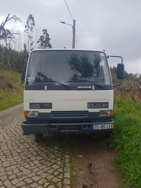 Mitsubishi Fuso canter • 2001 • 103,000 km 1