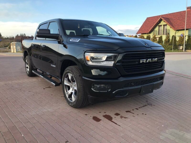 Dodge RAM • 2019 • 62,550 km 1