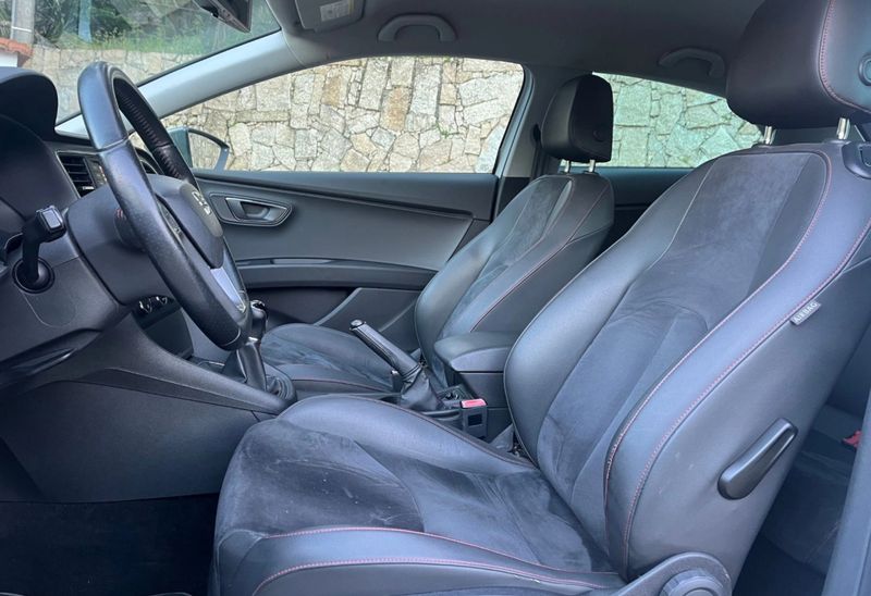 Seat Leon • 2014 • 189,000 km 5