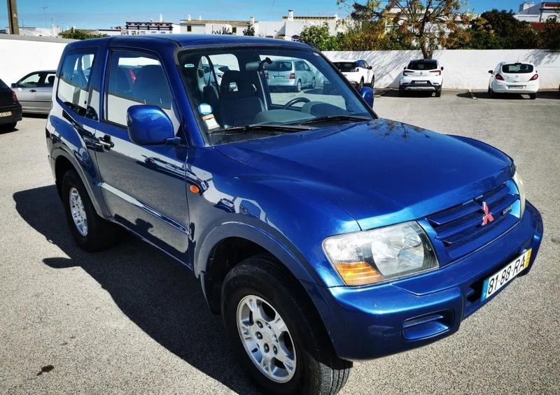 Mitsubishi Pajero • 2001 • 190,000 km 2