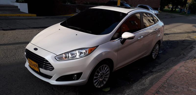 Ford Fiesta • 2016 • 46,000 km 3
