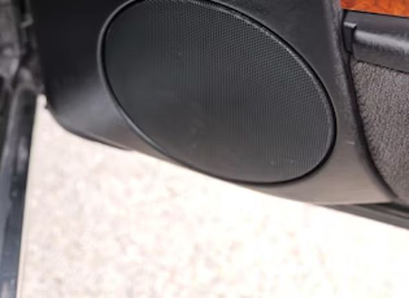 Mercedes-Benz SL • 1993 • 38,000 km 48