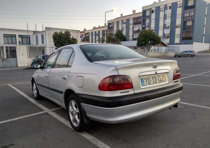 Toyota Avensis • 2001 • 200,000 km 2
