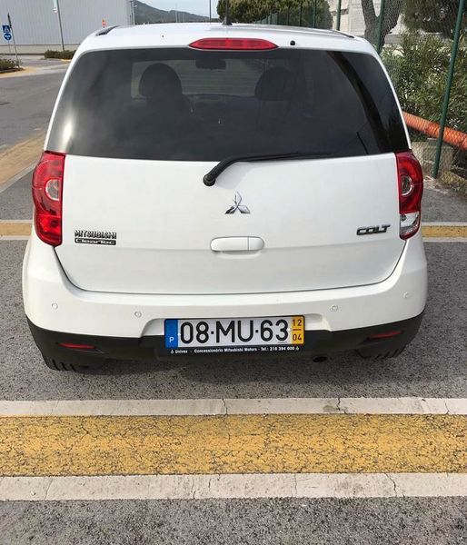 Mitsubishi Colt • 2012 • 90,000 km 2