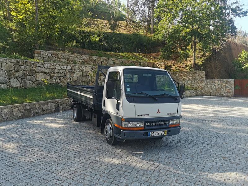Mitsubishi Fuso canter • 2003 • 230,000 km 1