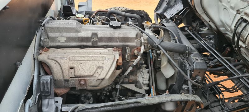 Toyota Dyna • 1996 • 245,000 km 7