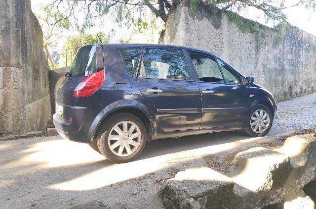 Renault Scénic • 2007 • 140,000 km 5