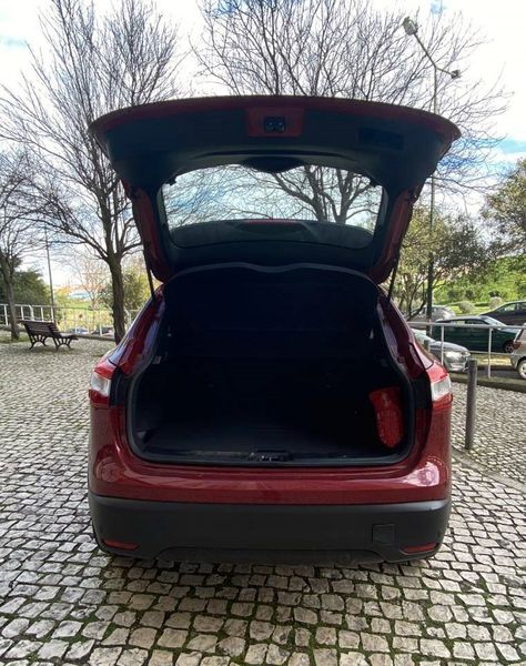 Nissan Qashqai • 2017 • 40,000 km 3