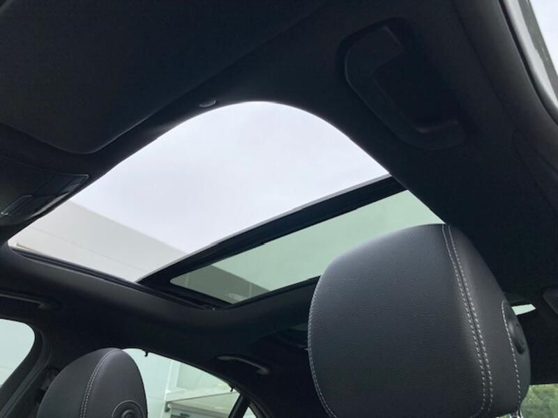 Mercedes-Benz E-Class • 2020 • 30,038 km 28