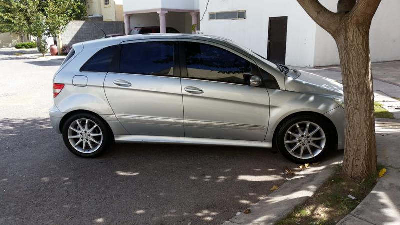 Mercedes-Benz 200 E • 2006 • 125,000 km 4