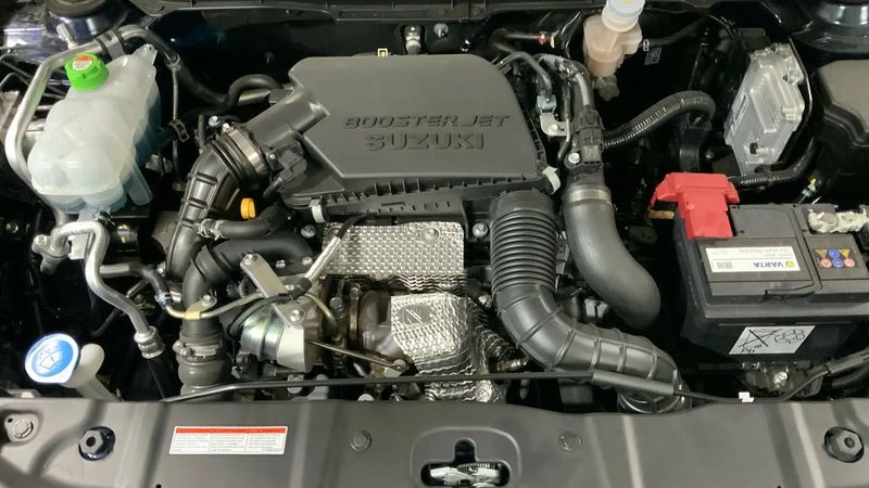 Suzuki SX4 • 2023 • 2,500 km 7