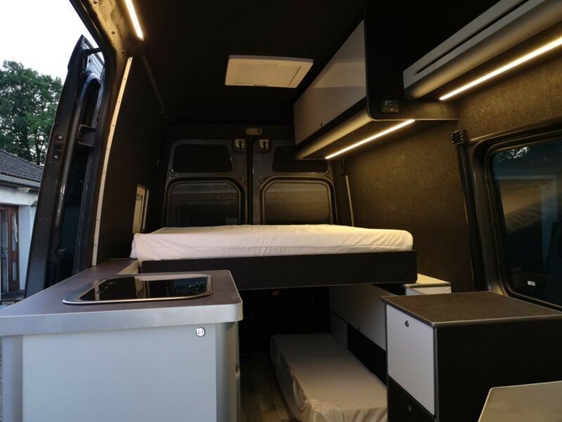 Mercedes-Benz Sprinter • 2011 • 114,000 km 14