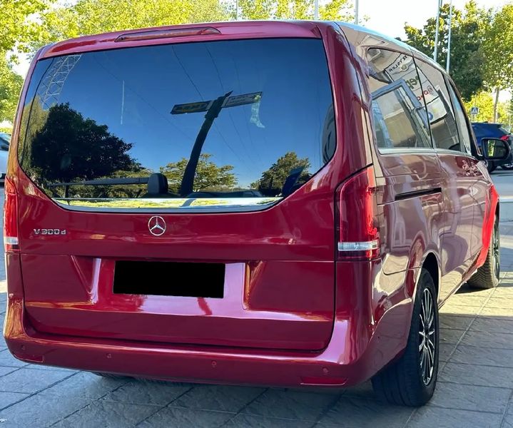Mercedes-Benz 310 Van • 2020 • 54,000 km 11