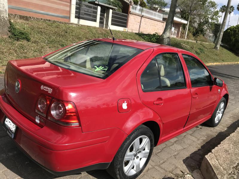 Volkswagen Jetta • 2011 • 147,000 km 6