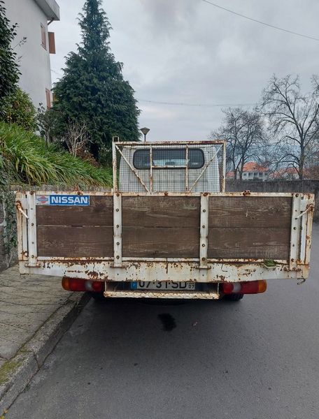 Nissan Cabstar E - T • 2001 • 111,000 km 5