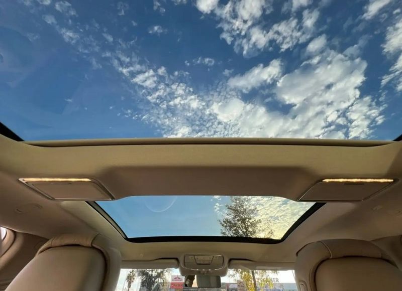 Mercedes-Benz S-Class • 2019 • 158,600 km 13