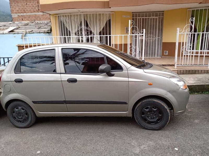 Chevrolet  • 2012 • 92,000 km 4