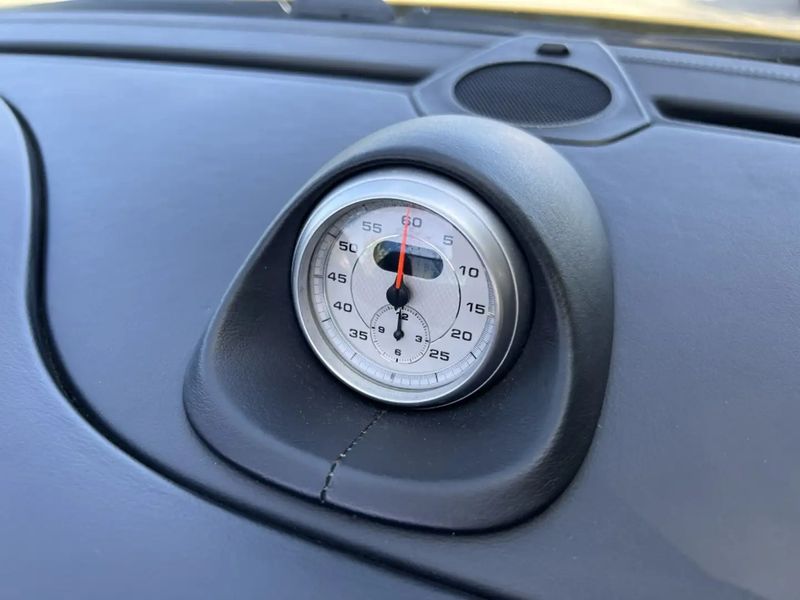 Porsche 911 Turbo • 2008 • 71,000 km 8