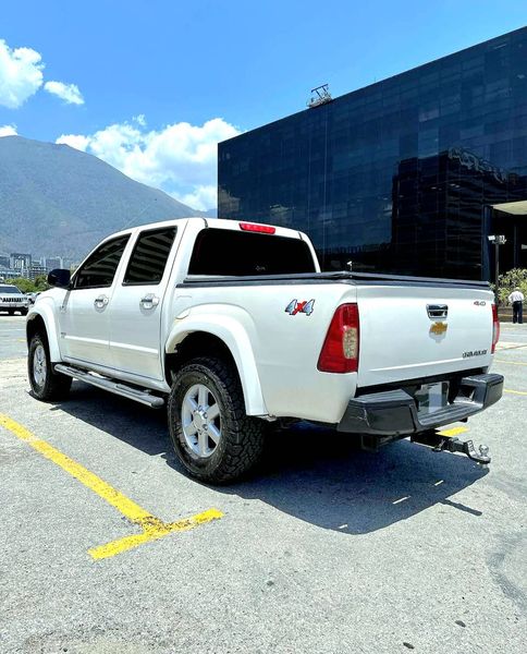 Chevrolet Luv • 2012 • 188,000 km 5