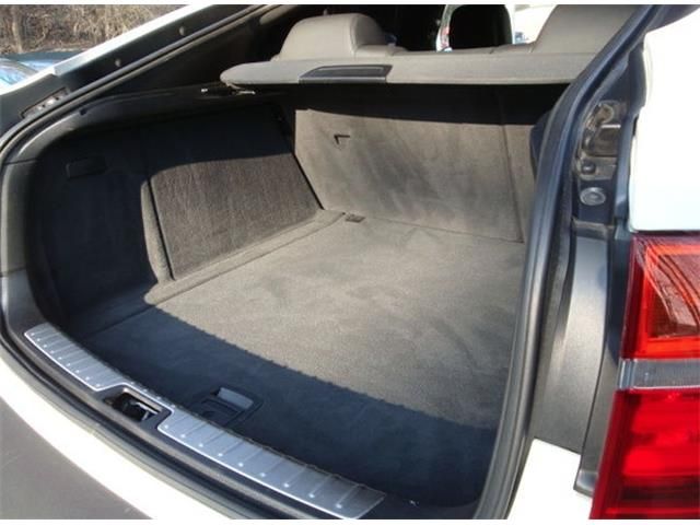 BMW X6 • 2013 • 163,000 km 11