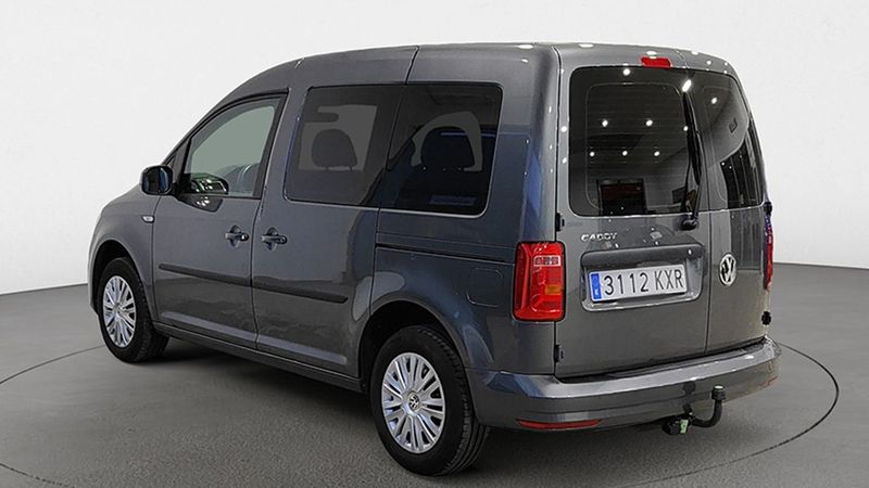 Volkswagen Caddy • 2019 • 68,345 km 5