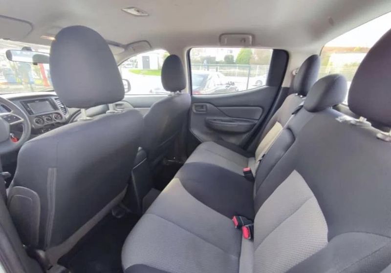 Mitsubishi L200 • 2018 • 18,000 km 6