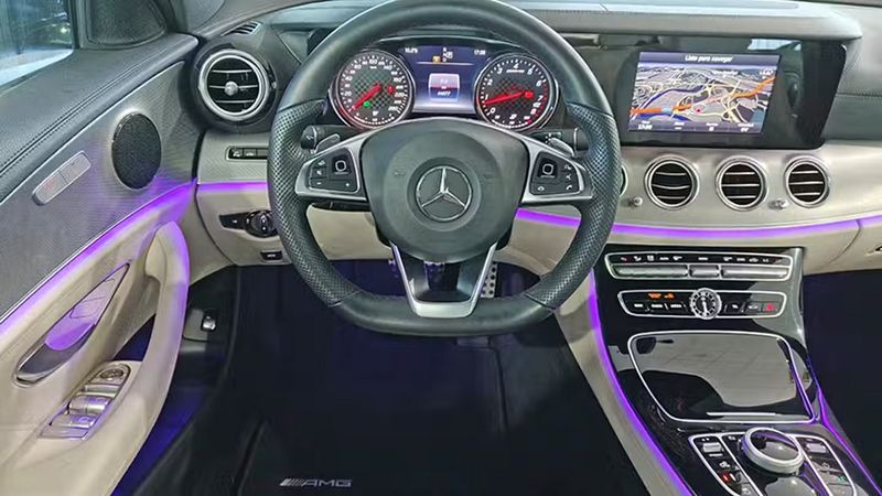 Mercedes-Benz E-Class • 2017 • 44,577 km 3