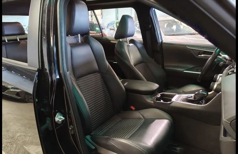 Toyota RAV4 • 2021 • 45,778 km 2