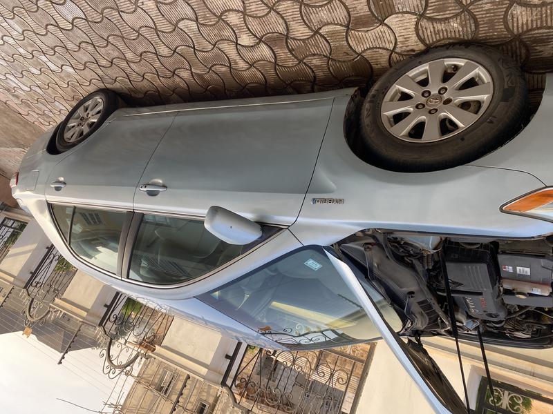 Toyota Camry • 2009 • 86,000 km 5