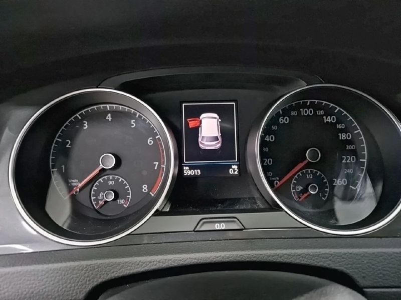 Volkswagen Golf • 2020 • 59,000 km 12
