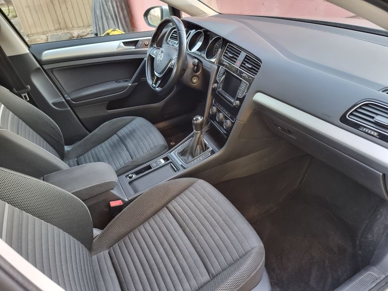 Volkswagen Golf • 2014 • 151,515 km 9