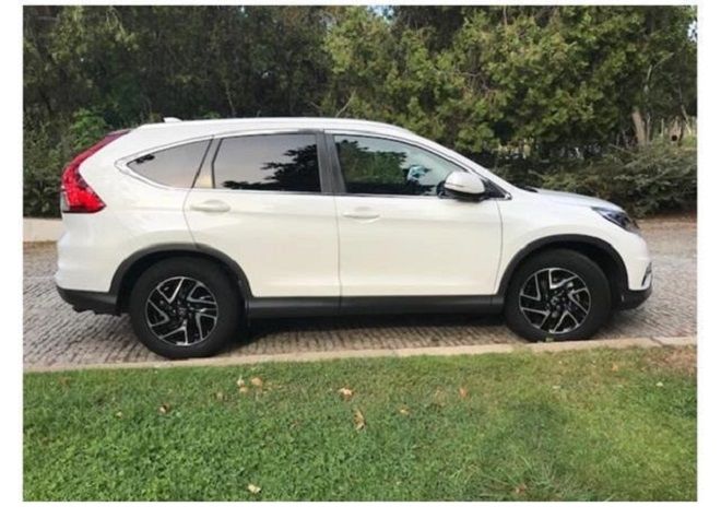Honda CR-V • 2017 • 121,000 km 3