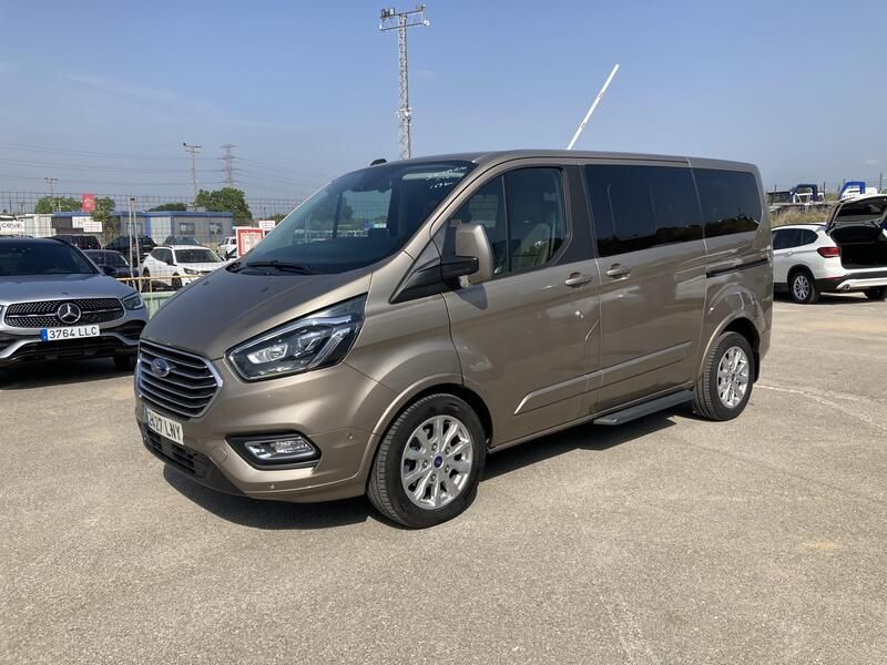 Ford Tourneo Custom • 2021 • 79,856 km 1