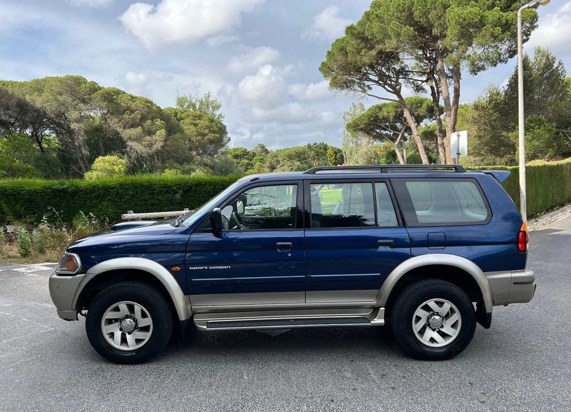 Mitsubishi Pajero • 2001 • 245,304 km 9