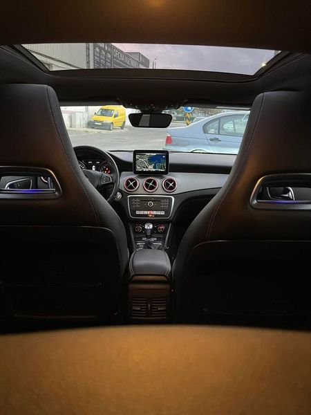Mercedes-Benz CLA • 2017 • 90,000 km 4