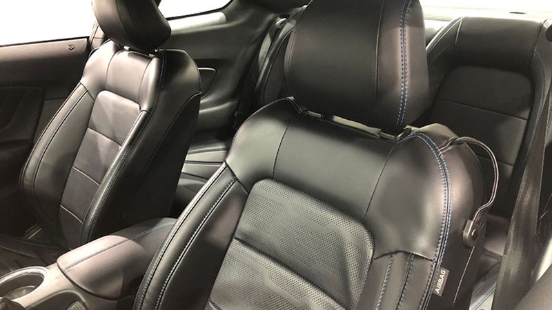 Ford Mustang • 2019 • 24,943 km 5