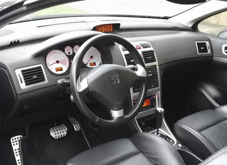 Peugeot 307 CC • 2009 • 123,000 km 5