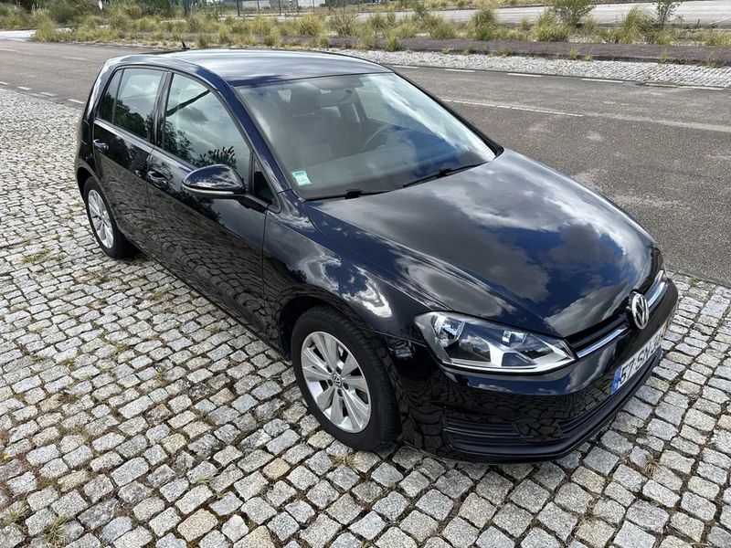 Volkswagen Golf • 2017 • 69,000 km 4