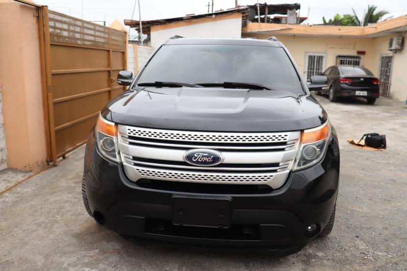 Ford Explorer • 2013 • 111,840 km 3