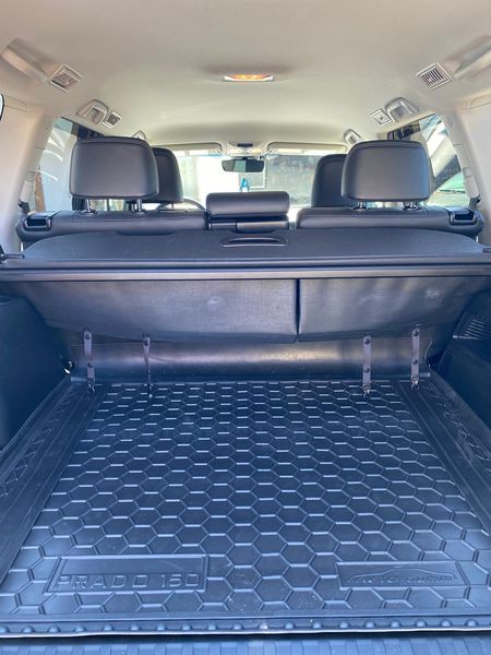 Toyota Land Cruiser • 2019 • 62,000 km 10