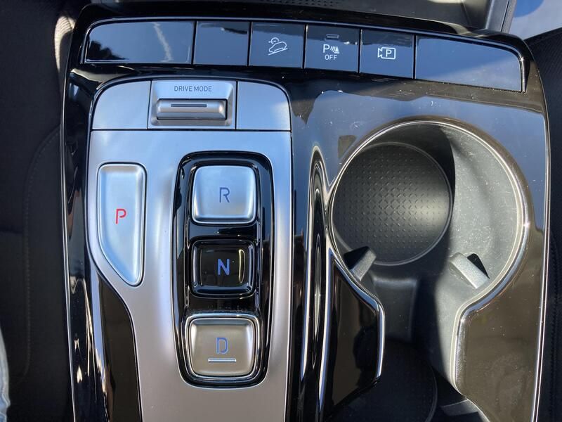 Hyundai Tucson • 2024 • 23,500 km 40