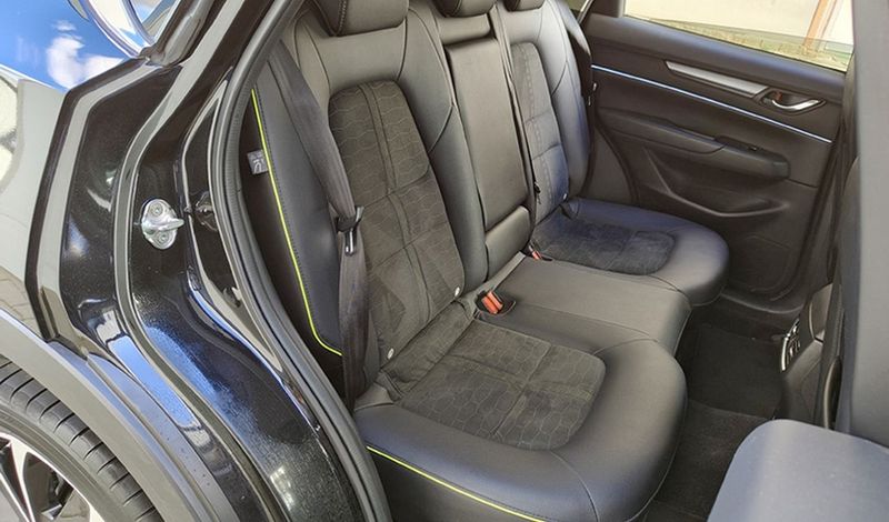 Mazda CX-5 • 2022 • 47,400 km 10