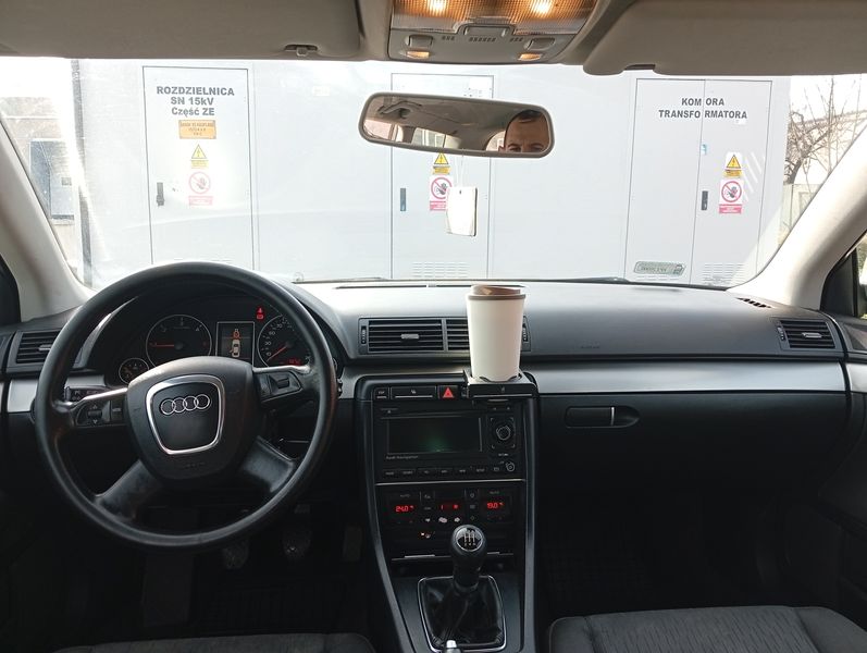 Audi A4 • 2007 • 371,000 km 1