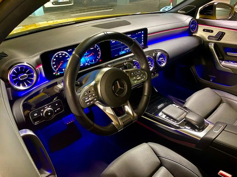 Mercedes-Benz A • 2020 • 55,000 km 8