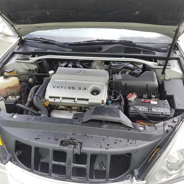 Lexus ES 330 • 2008 • 22,000 km 2